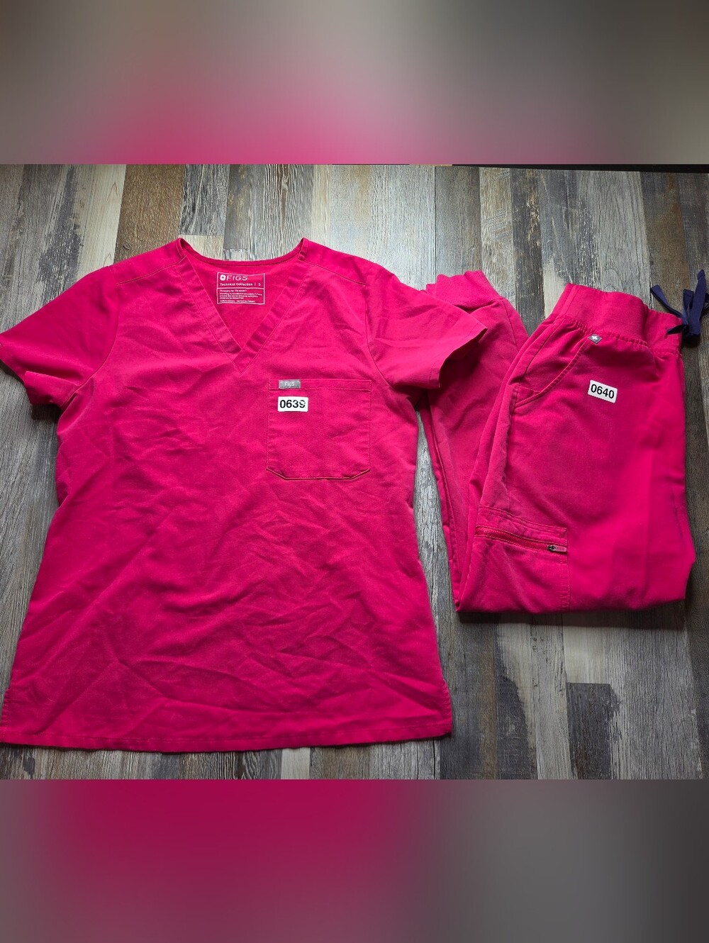 FIGS Scrubs Set Small Magenta Pink Caterina Top & Zamora Joggers